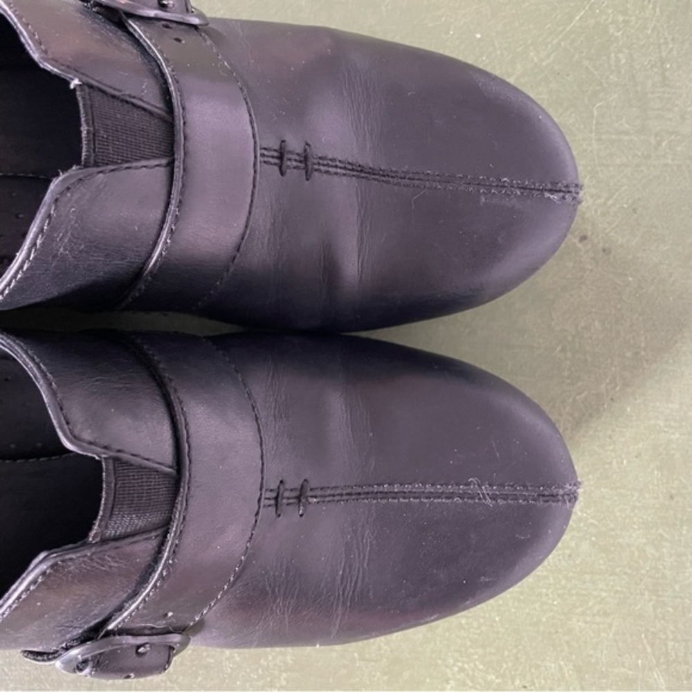 Dansko TAMARA Pro Clogs/Shoes w Buckled Monk Strap in Black Leather - Picture 8 of 9